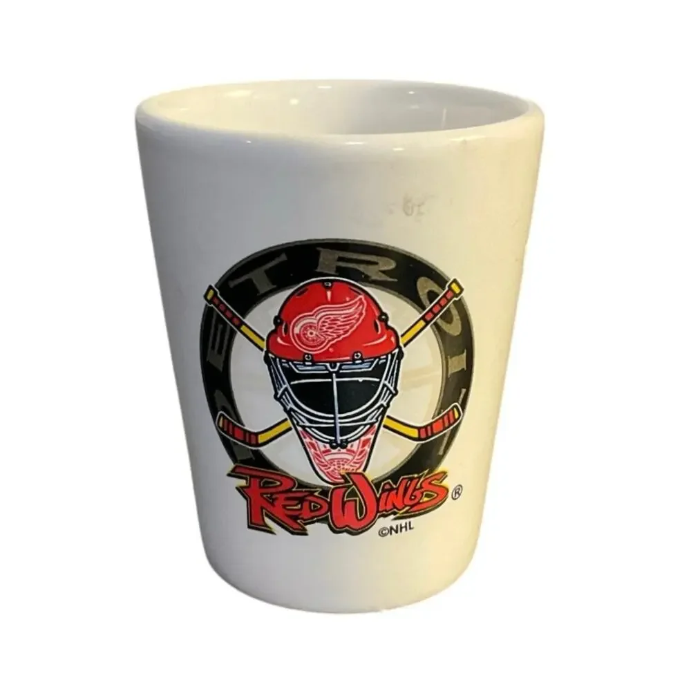 Vintage NHL Detroit Red Wings Logo Hockey Shot Glass
